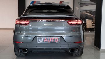 Porsche Cayenne - 7