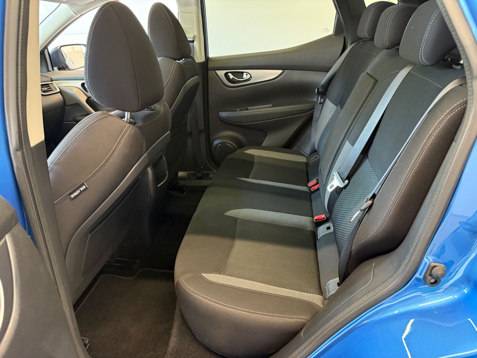 Fahrzeugabbildung Nissan Qashqai N-Connecta, 360° Kamera, Navi, Winterpa.