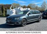 Skoda Superb Combi Elegance 4x4 *AHK*DSG*PANO*LEDER* - Skoda Superb: Combi Elegance