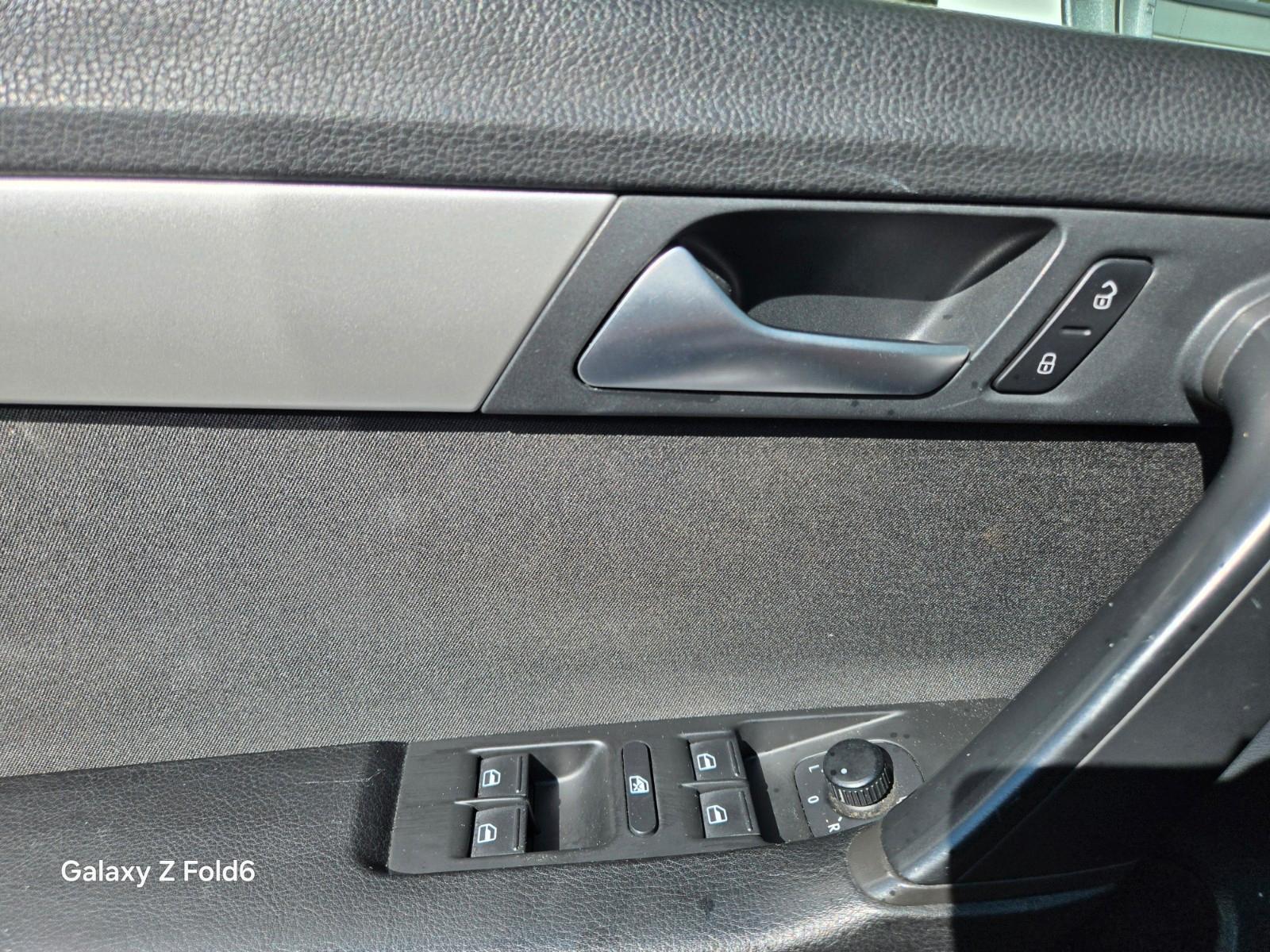 Volkswagen Passat 2014 — photo 15