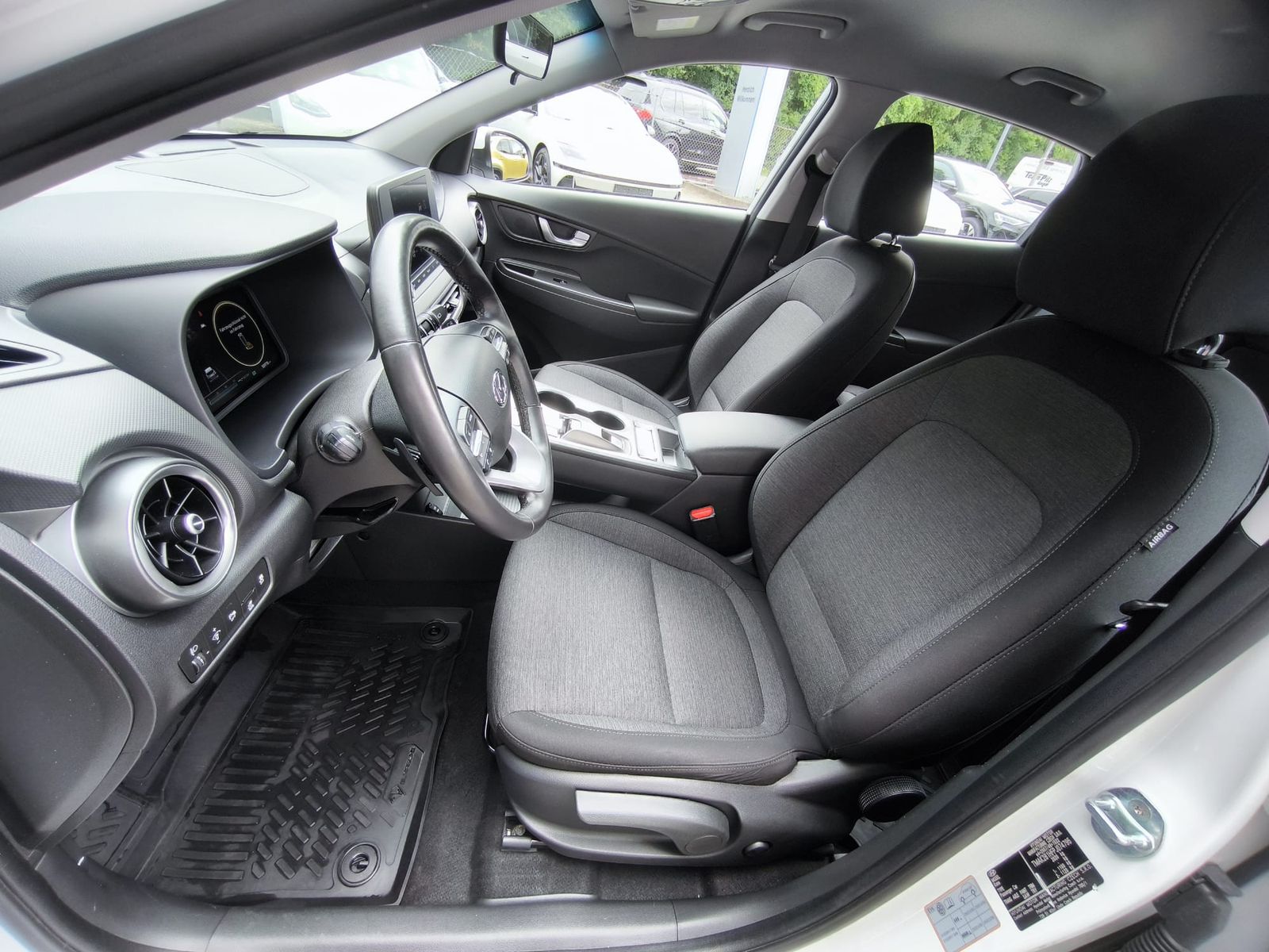 Fahrzeugabbildung Hyundai Kona Elektro Select SHZ+LHZ+KAMERA+ACC+DAB+