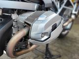 BMW R1200R Classic - BMW C1