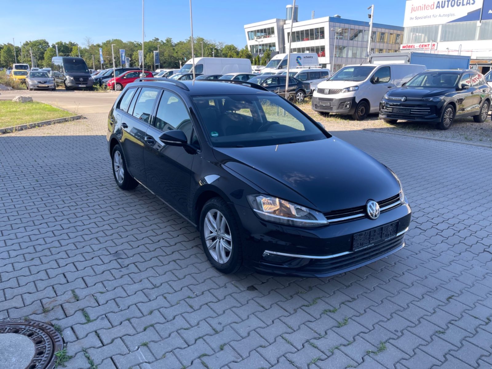 Volkswagen Volkswagen Golf VII Variant Com. BMT Automatik Mas