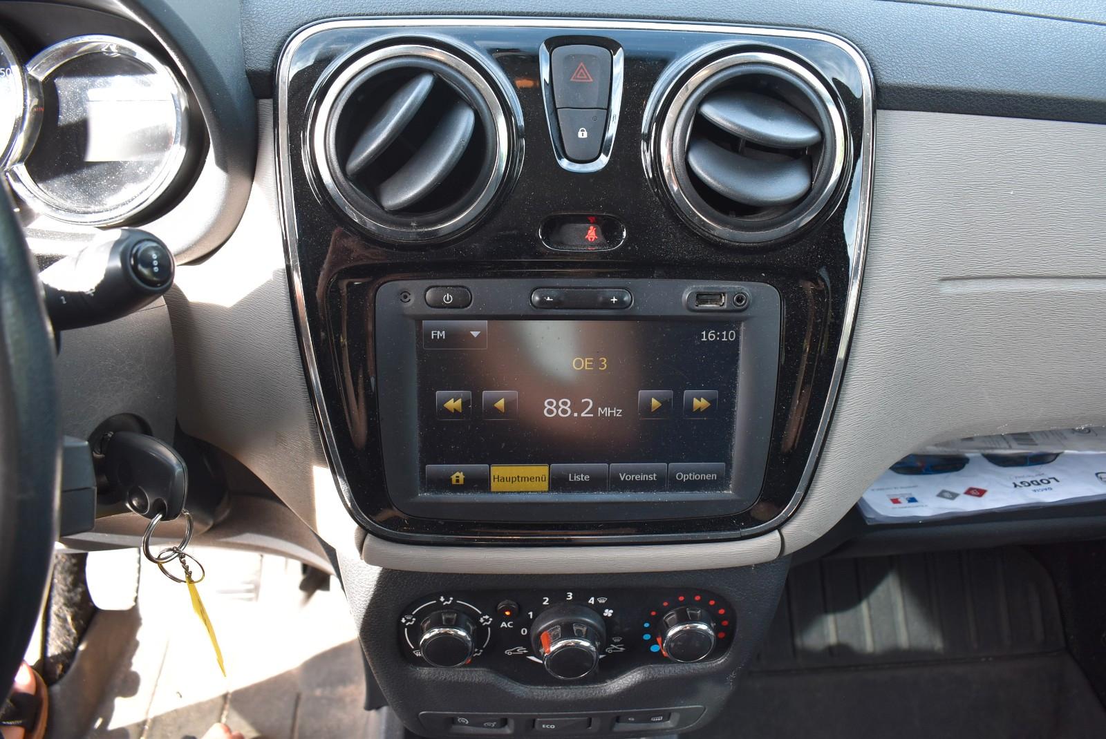 Dacia Lodgy 2015 — photo 20