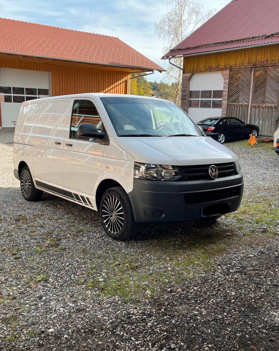Volkswagen T5 Transporter