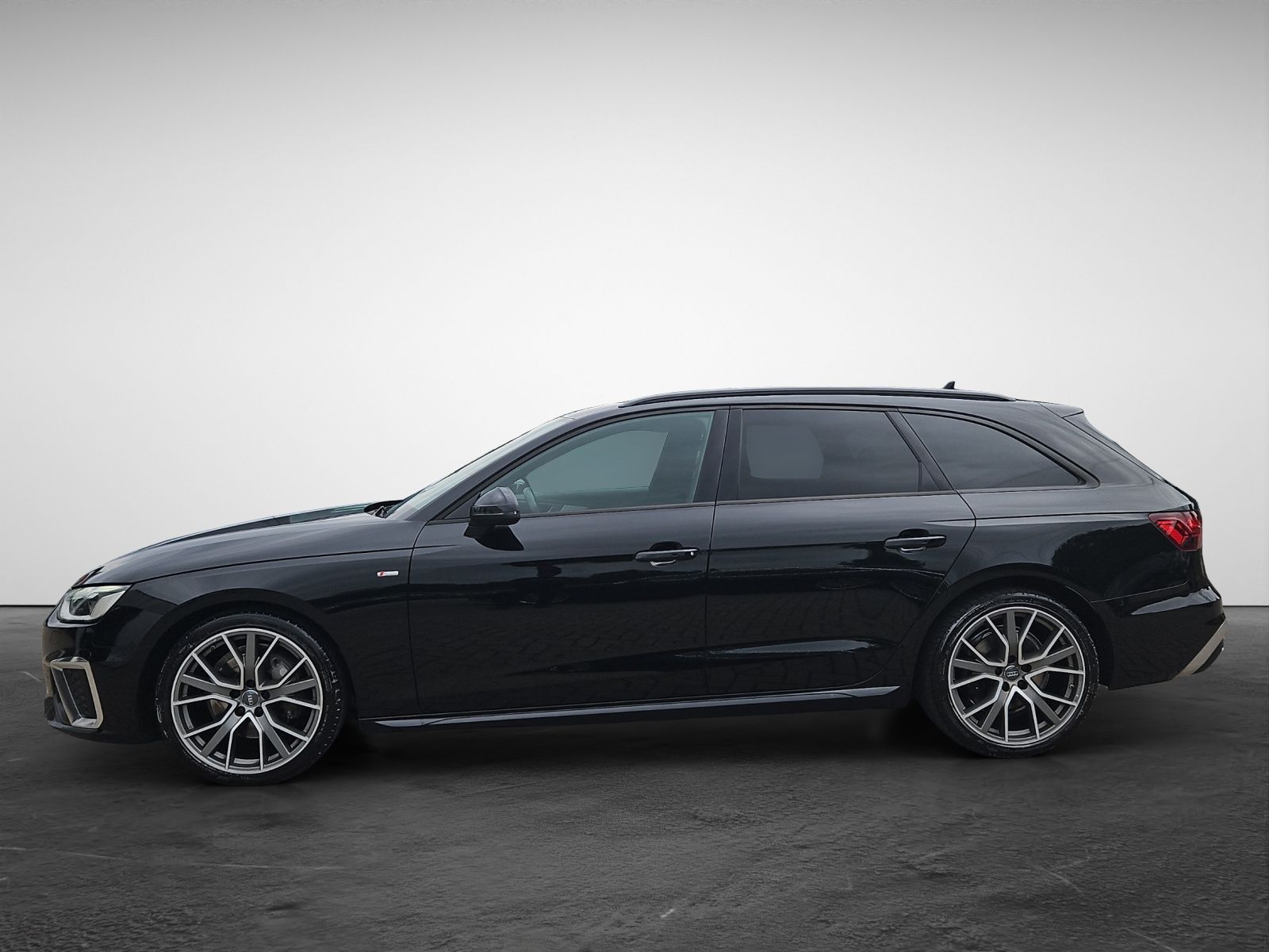 Audi A4 Avant 40 TFSI S tronic S line NaviPlus Matrix imagem 3