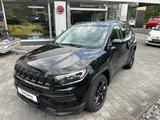 Jeep Compass Night Eagle 1.5l e-Hybrid - Jeep Compass: Night Eagle