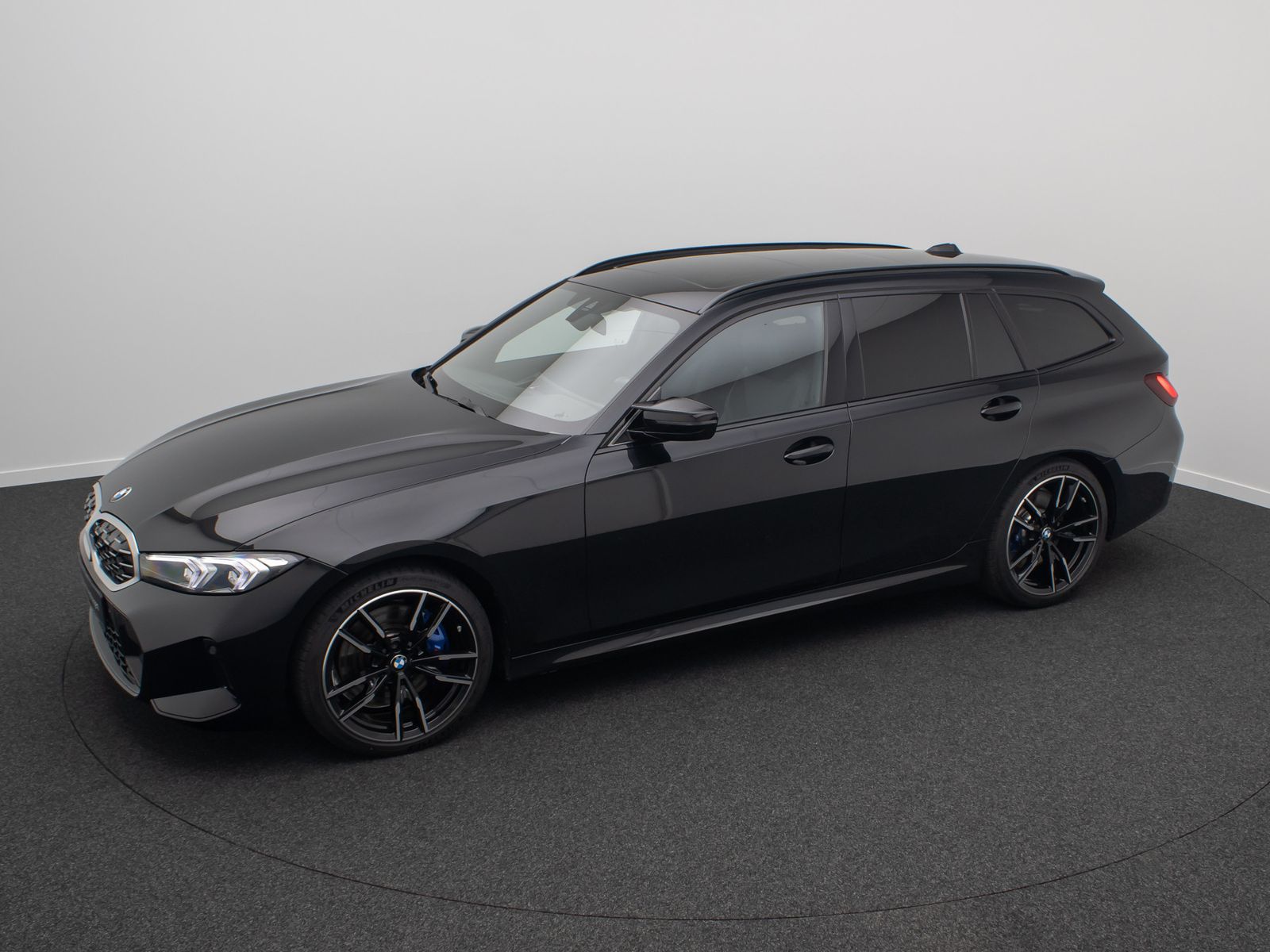 Fahrzeugabbildung BMW M340i xD H/K DAB AHK Panorama 19Zoll WidsDisplay