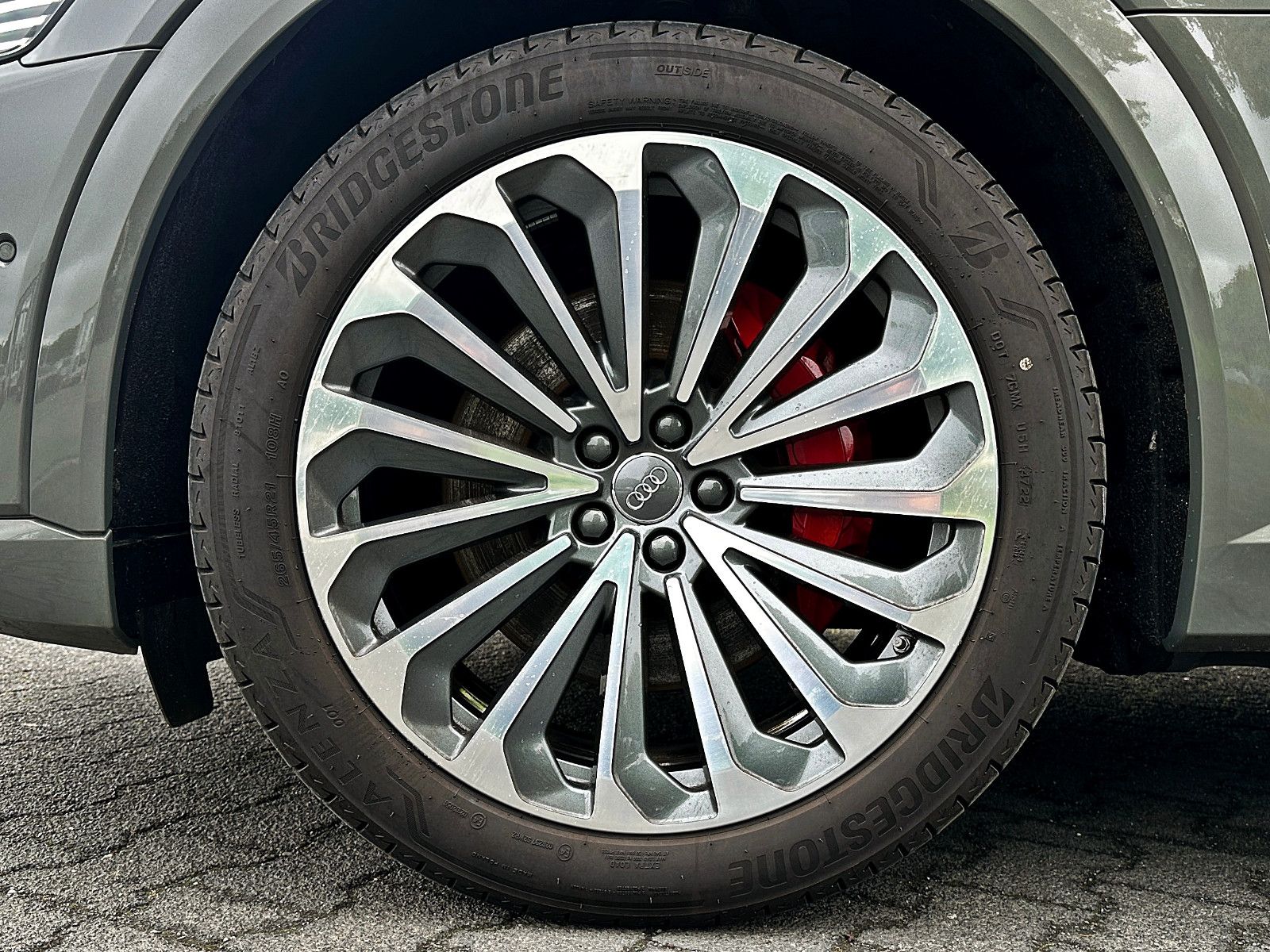 Audi Q8 e-tron - Bild 5