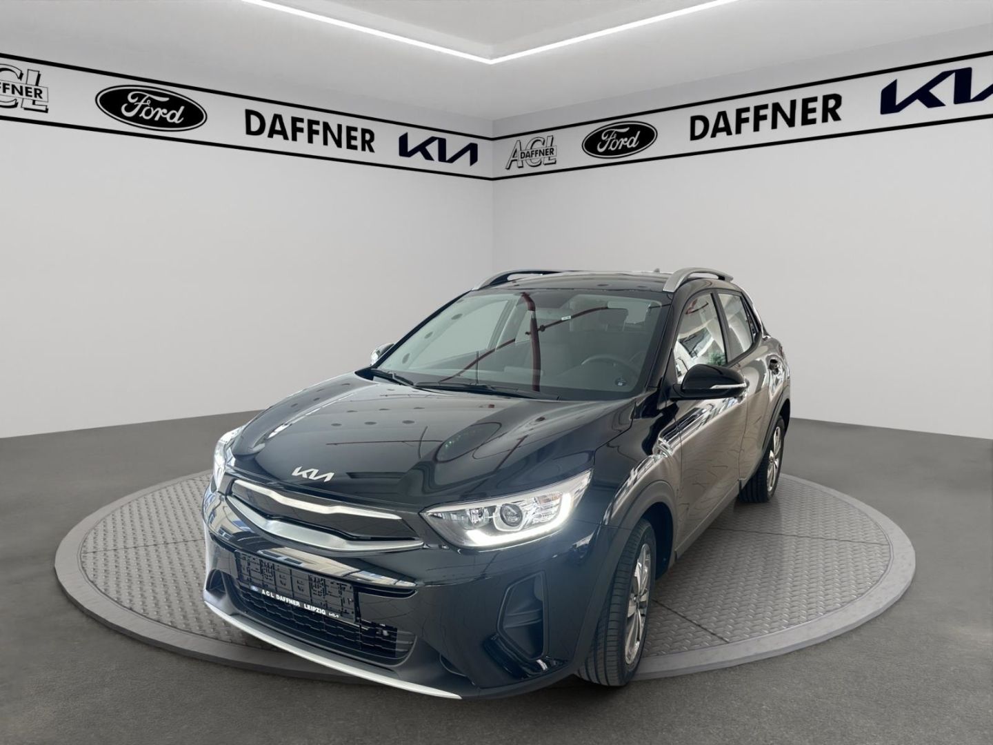 Fahrzeugabbildung Kia Stonic Vision Navi ACC Apple CarPlay Android Aut