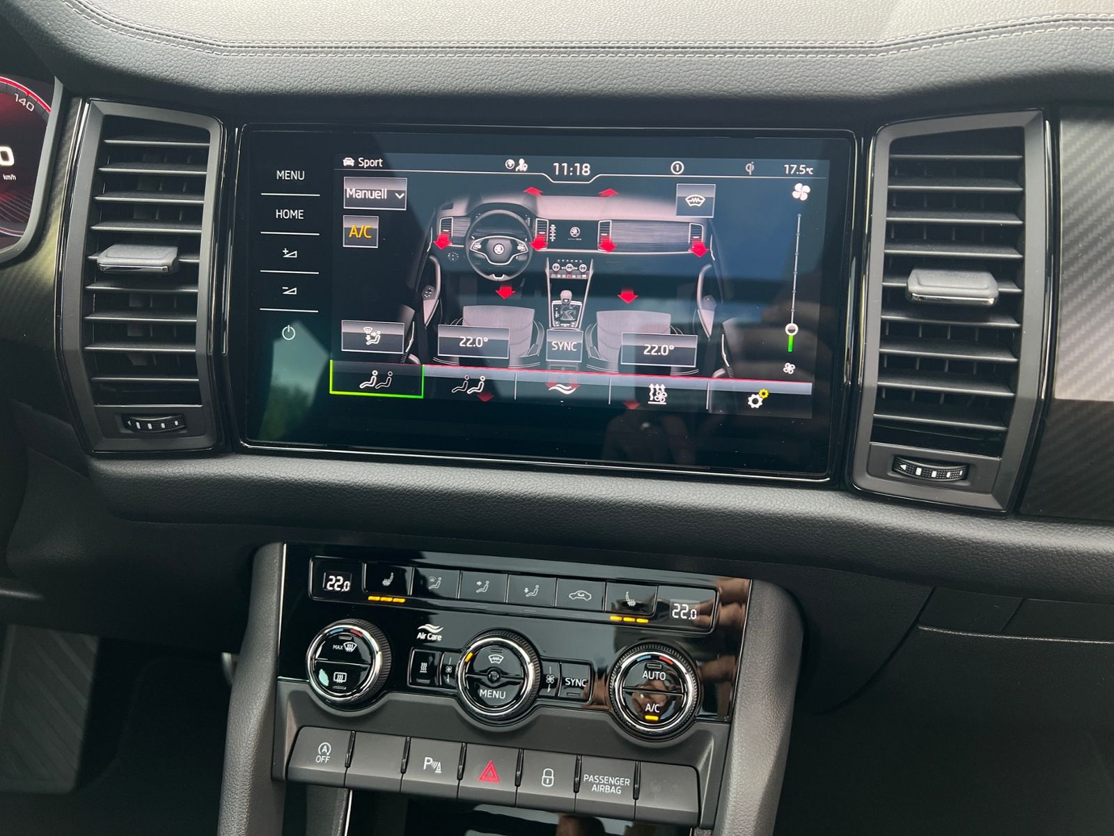 Fahrzeugabbildung SKODA Kodiaq Sportline 2.0 TDI DSG 4x4 *AHK,Pano,Stand