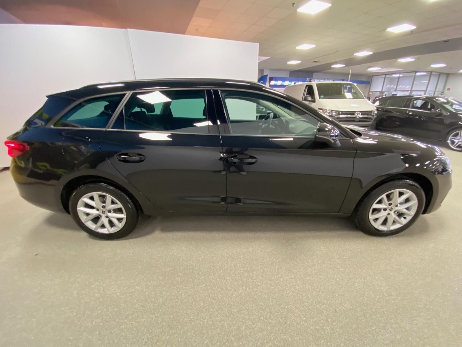 Fahrzeugabbildung SEAT Leon ST 1.5 TSI Style+5 Jahre GARANTIE++KAMERA++