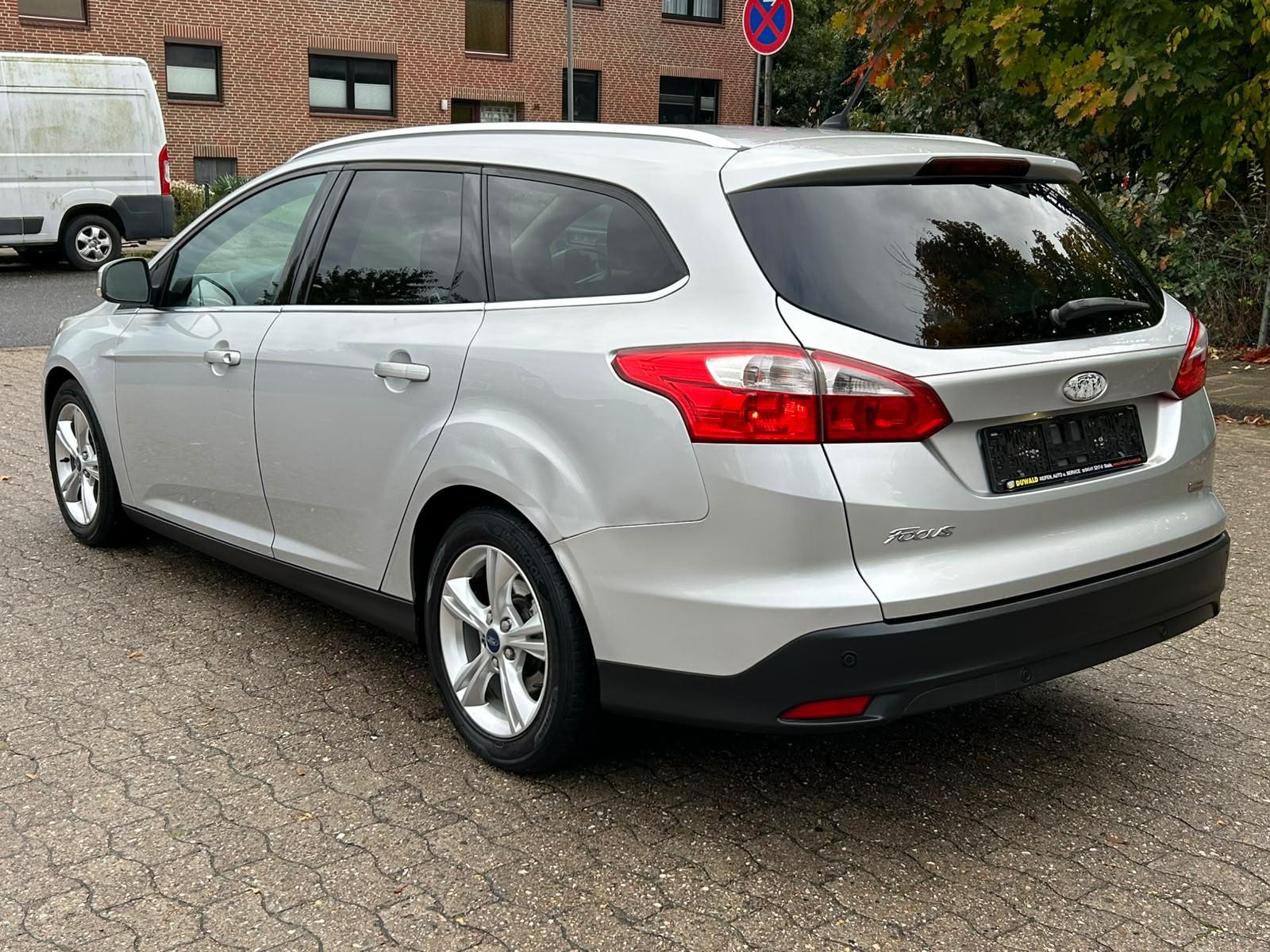 Ford Focus 2012 — engine 1.560 cm³, 95 HP (70kW)