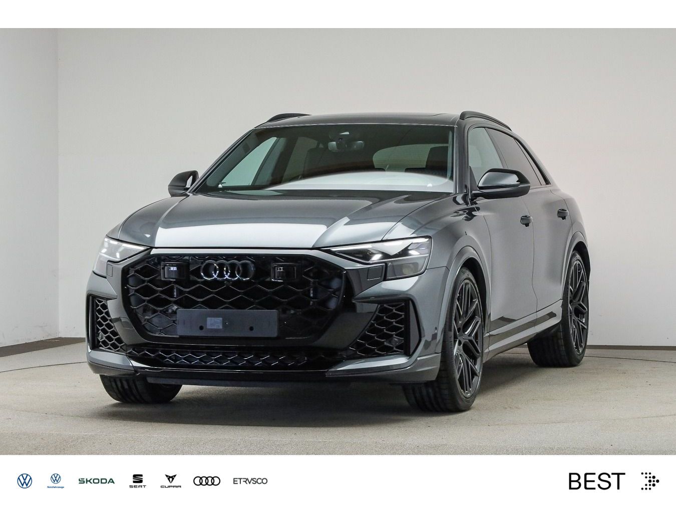 Audi RS Q8 performance FAHRADV*305KMH*HUP*KERAMIK*SOF