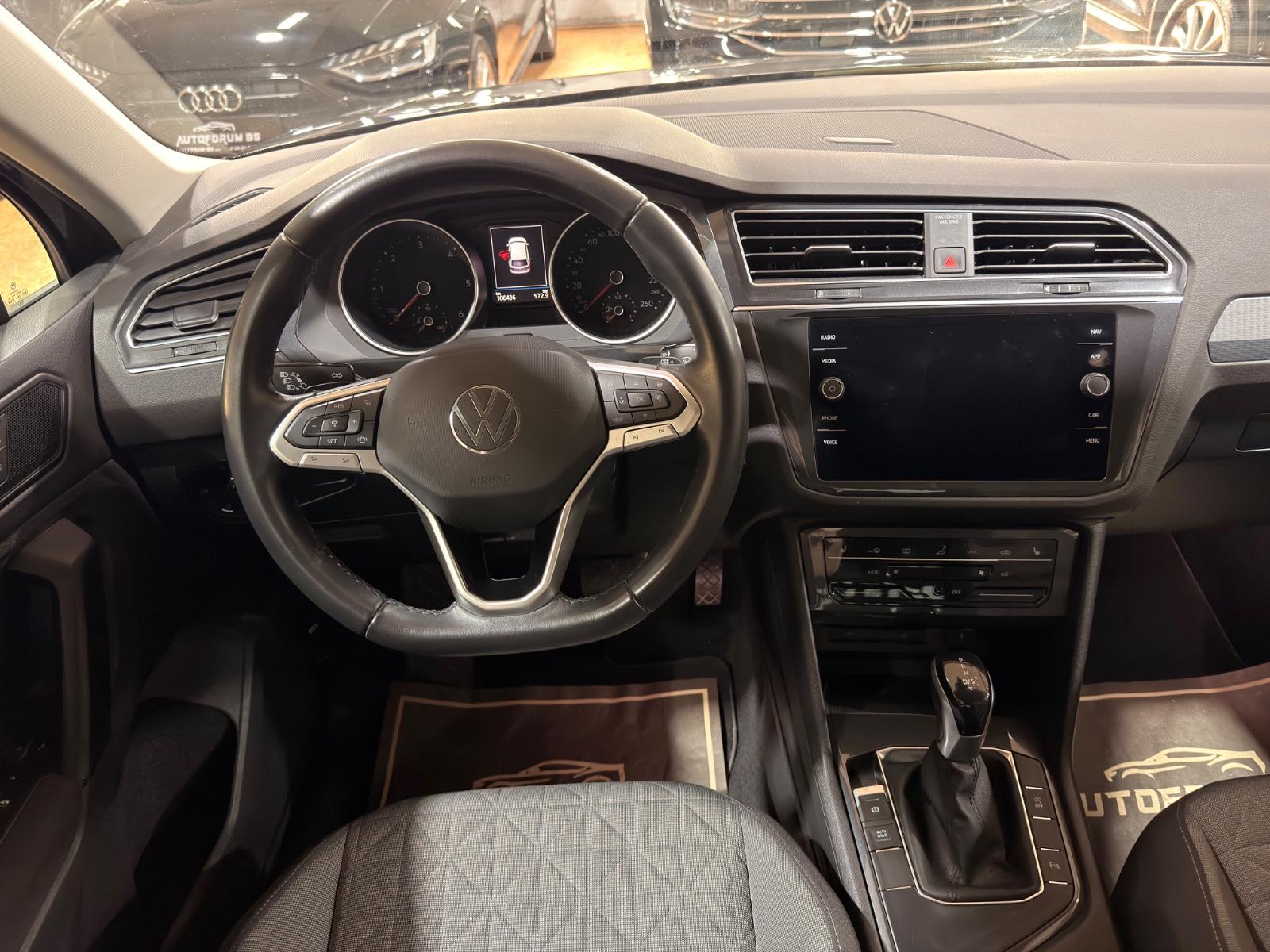 Volkswagen Tiguan Life 2.0TDI DSG/SHZ/ACC/LED/PDC/17", миниатюра 12