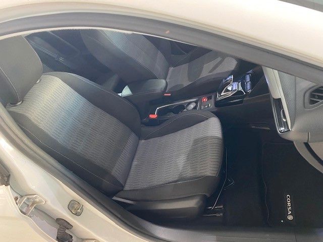 Fahrzeugabbildung Opel Corsa-e Edition 7,4kw/50kwh NAVI/PDC