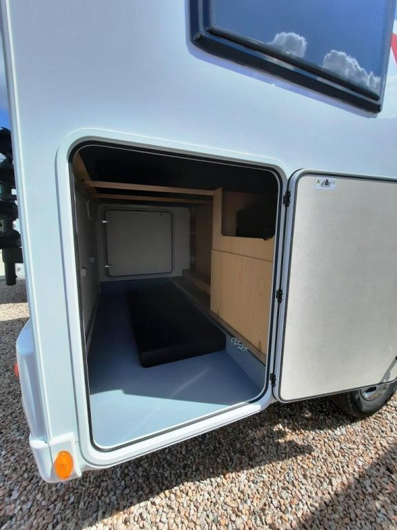 Fahrzeugabbildung LMC Tourer A 690 G Nur an Händler & Gewerbe!
