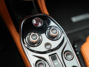 صورة مصغرة 32 لـ 2019 Mclaren GT