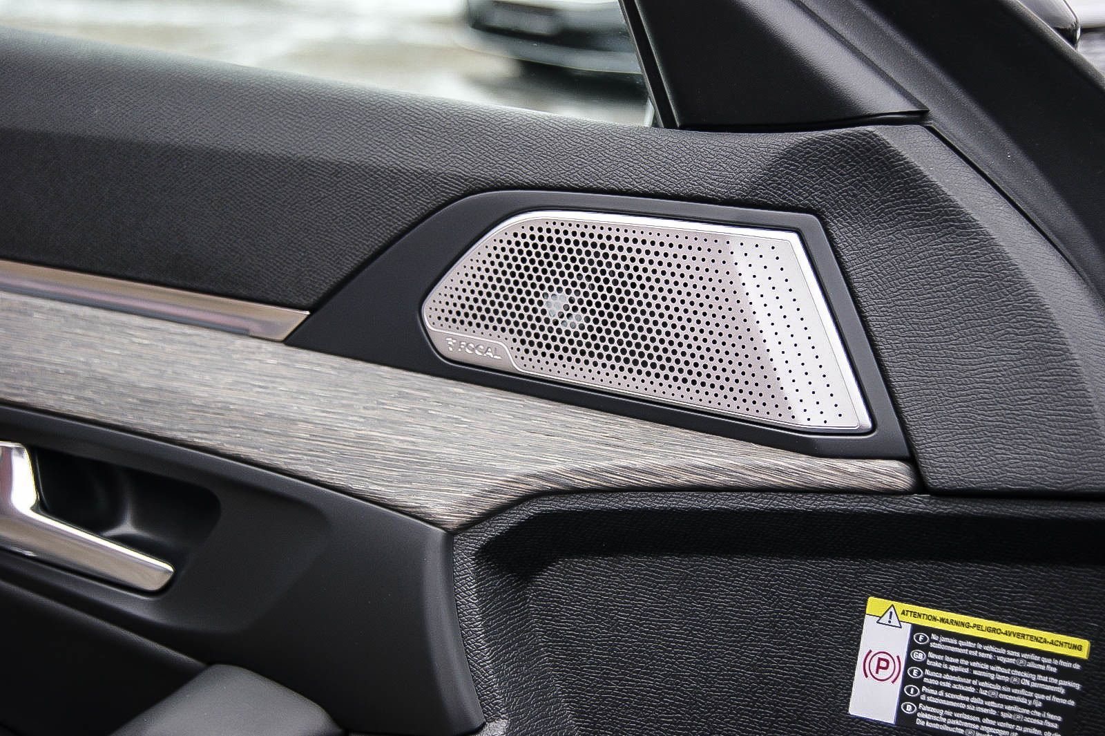 Fahrzeugabbildung Peugeot 508 SW GT Pack  NIGHT-VISION ANHZV SCHIEBEDACH