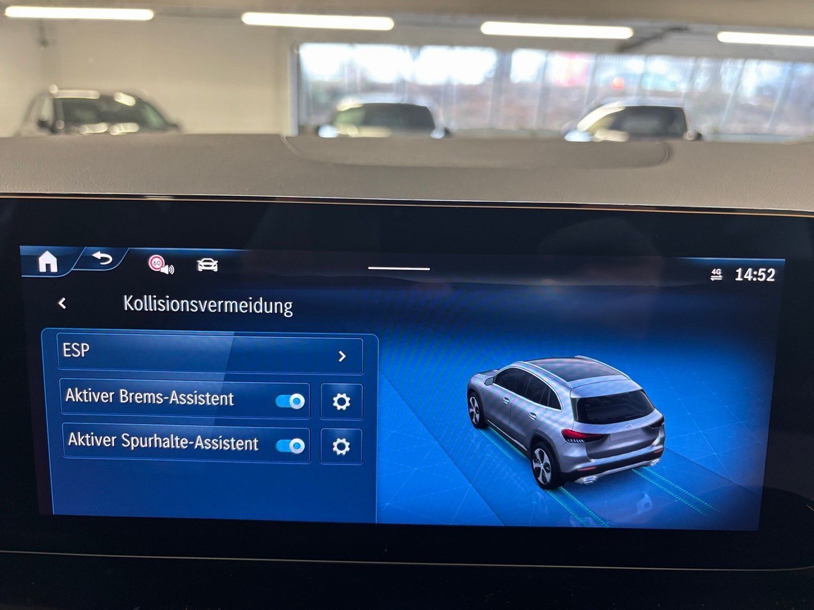 Fahrzeugabbildung Mercedes-Benz GLA 180 Progressive *LED*Kamera*Widescreen*Spur*