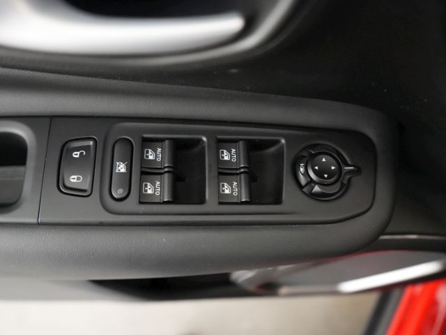 Renegade LIMITED PHEV 4X4 AT+NAVI+RÜCKFAHRKAMERA