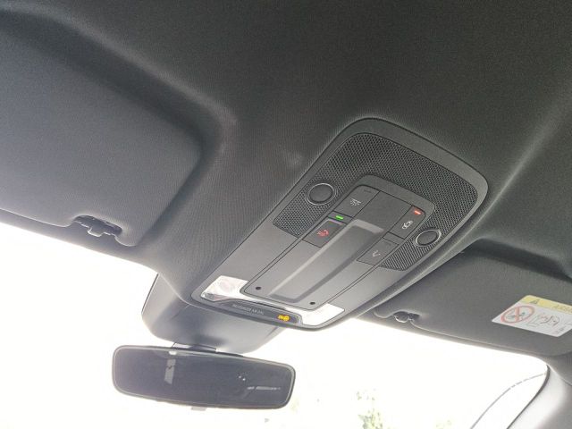 Q3 2.0TDI Aut. Navi LED ParkPilot Optikpaket