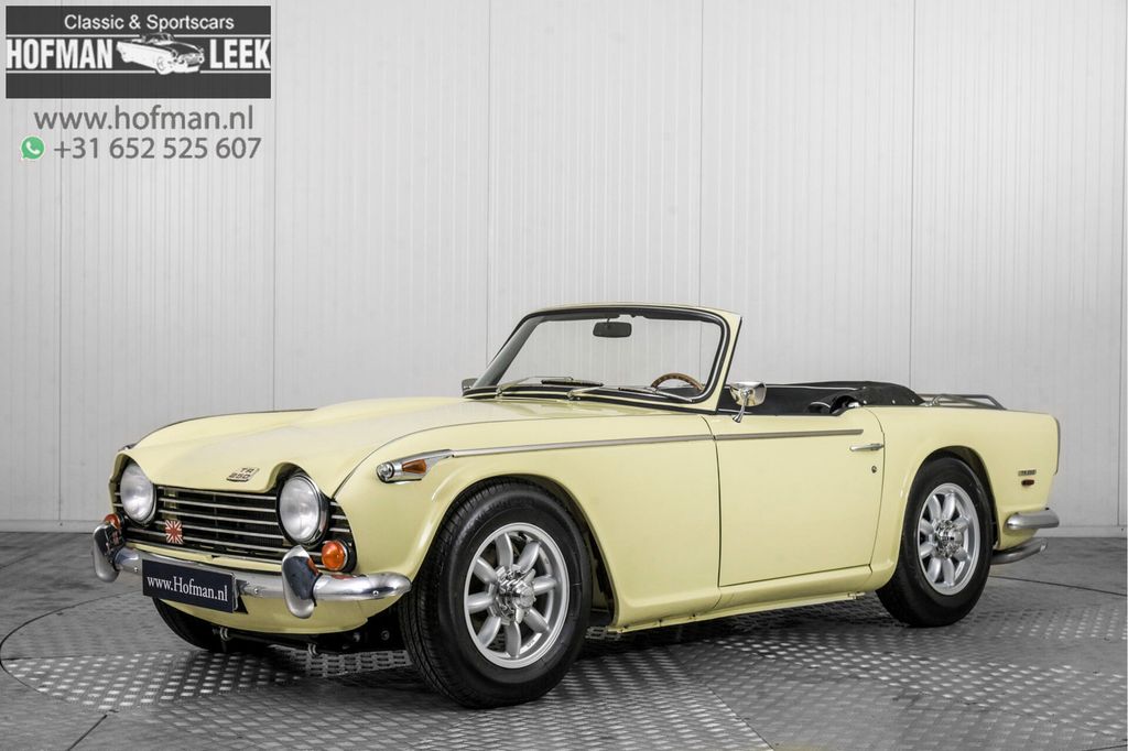 Triumph TR5