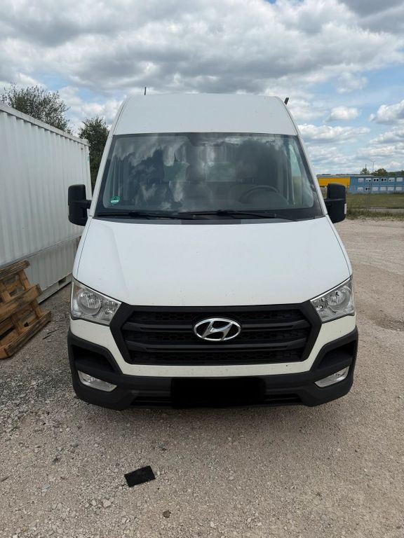 Image of Hyundai H350