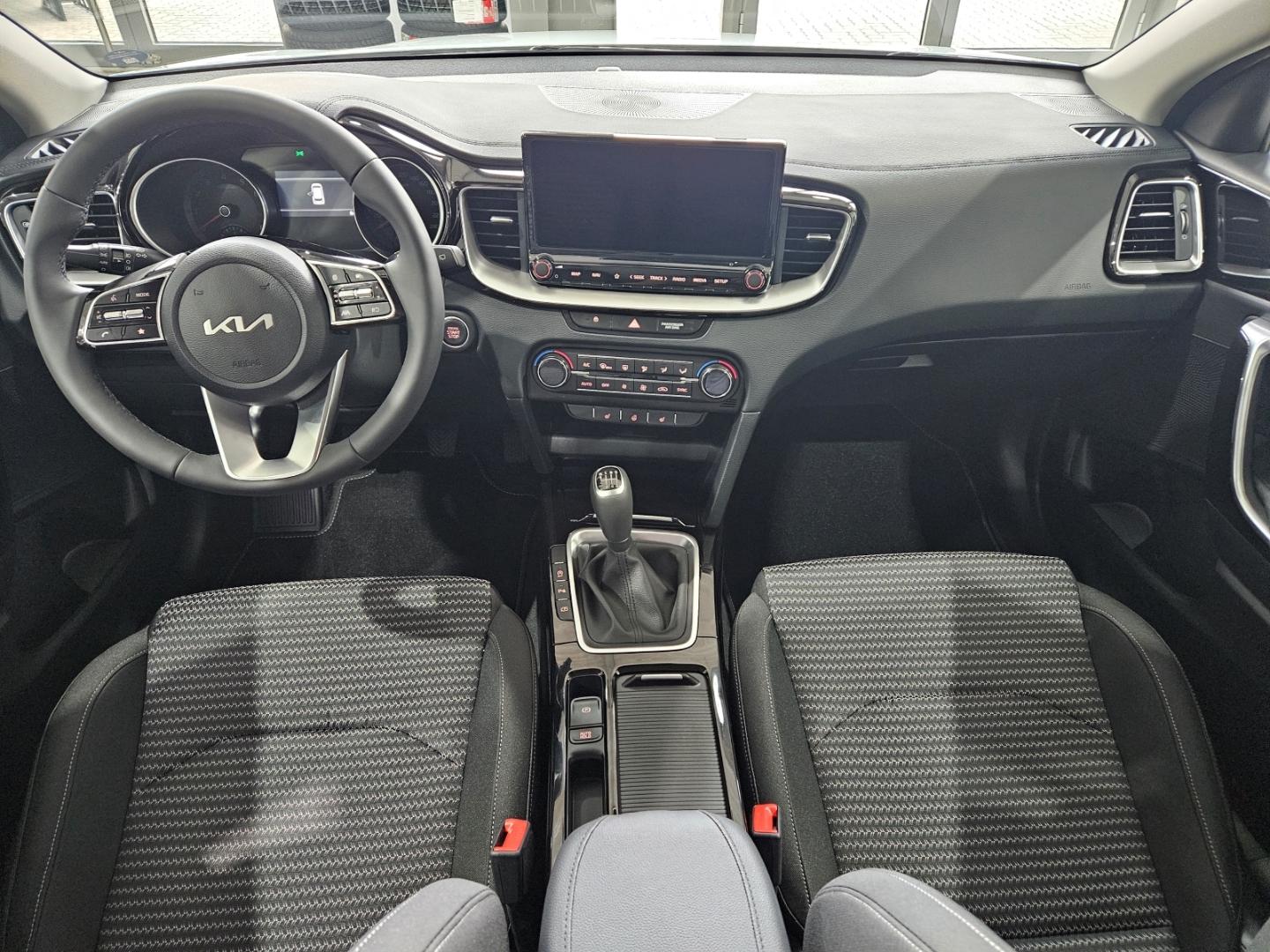 Kia Ceed_sw Ultimate Edition 1.0 T-GDI Navi