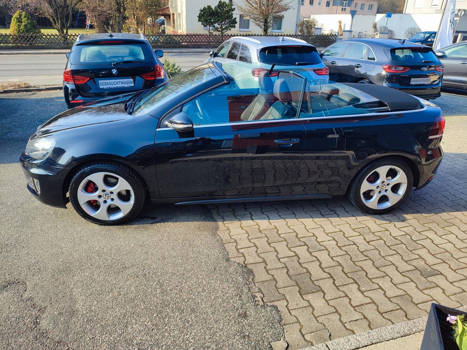 Volkswagen Golf VI Cabriolet GTI NAVI/SHZ/AHK/ TOP ZUSTAND!