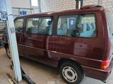 Volkswagen VW T4 Multi/Carav 2,5Ltr. Benziner TÜV 08/26 - Volkswagen LT aus 1992