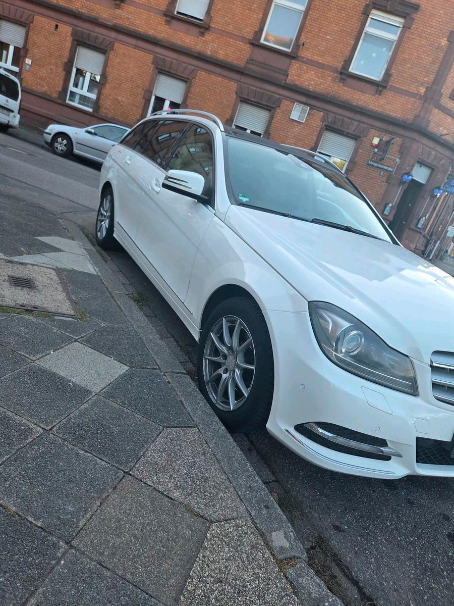 Mercedes-Benz C 200