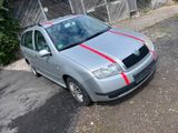 Skoda Fabia 6Y 1.4 16v Comfort Kombi TÜV ... - Skoda Fabia mit Benzin-Antrieb: Kombi, 6y