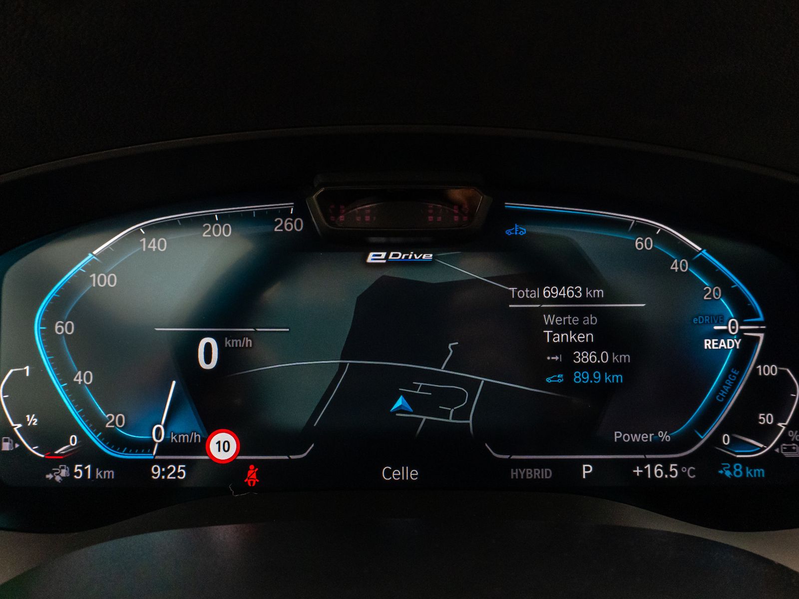 Fahrzeugabbildung BMW 530e M Sport Panorama 360°Laser HUD Komfort 20"