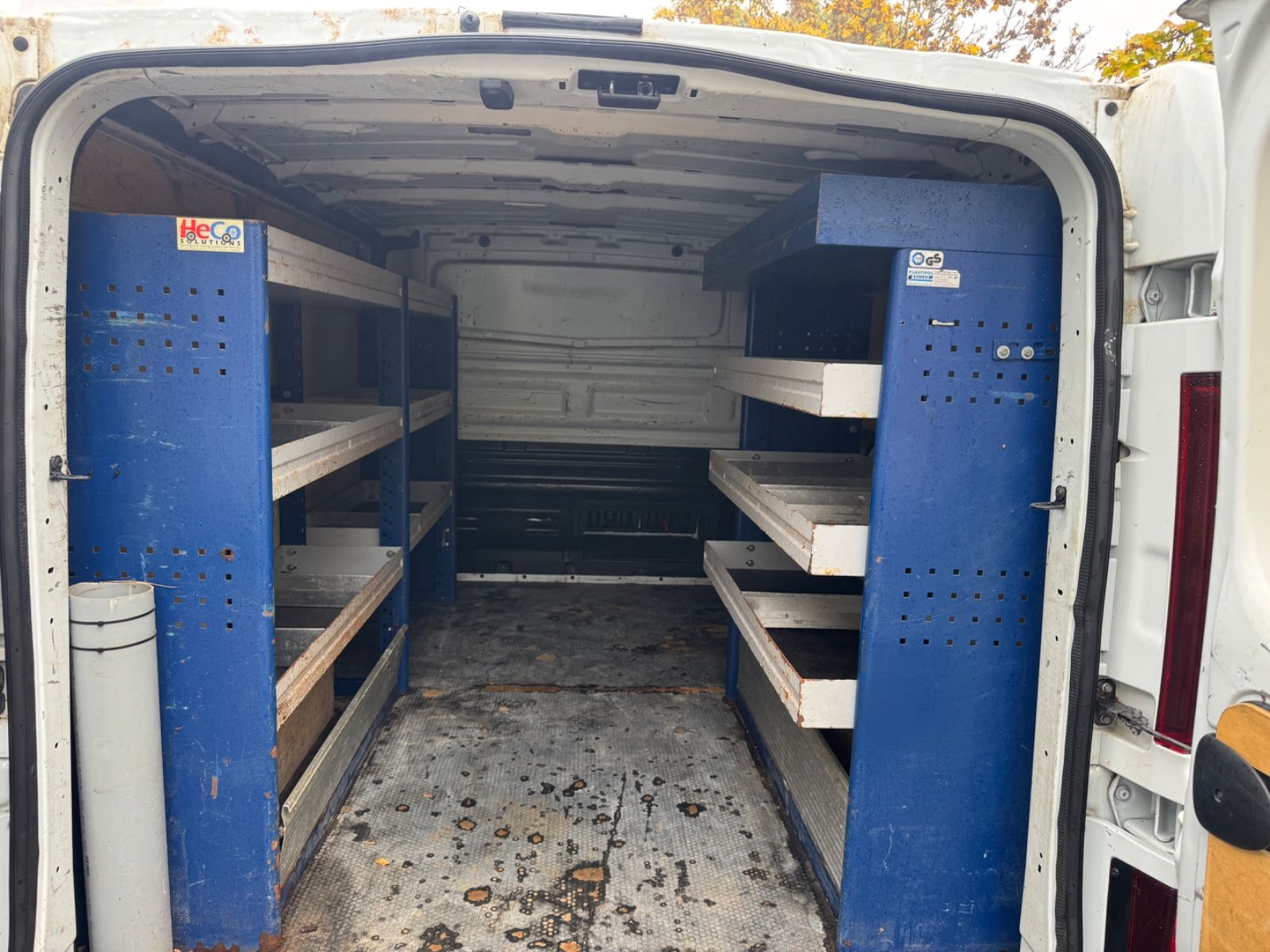 Fahrzeugabbildung Nissan NV300 Kastenwagen L1H1 2,7t PRO Klimaanlage