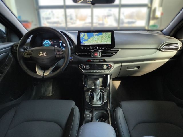Fahrzeugabbildung Hyundai i30 FL Kombi MY25 1.5 T-GDI 140 PS DCT Advantage