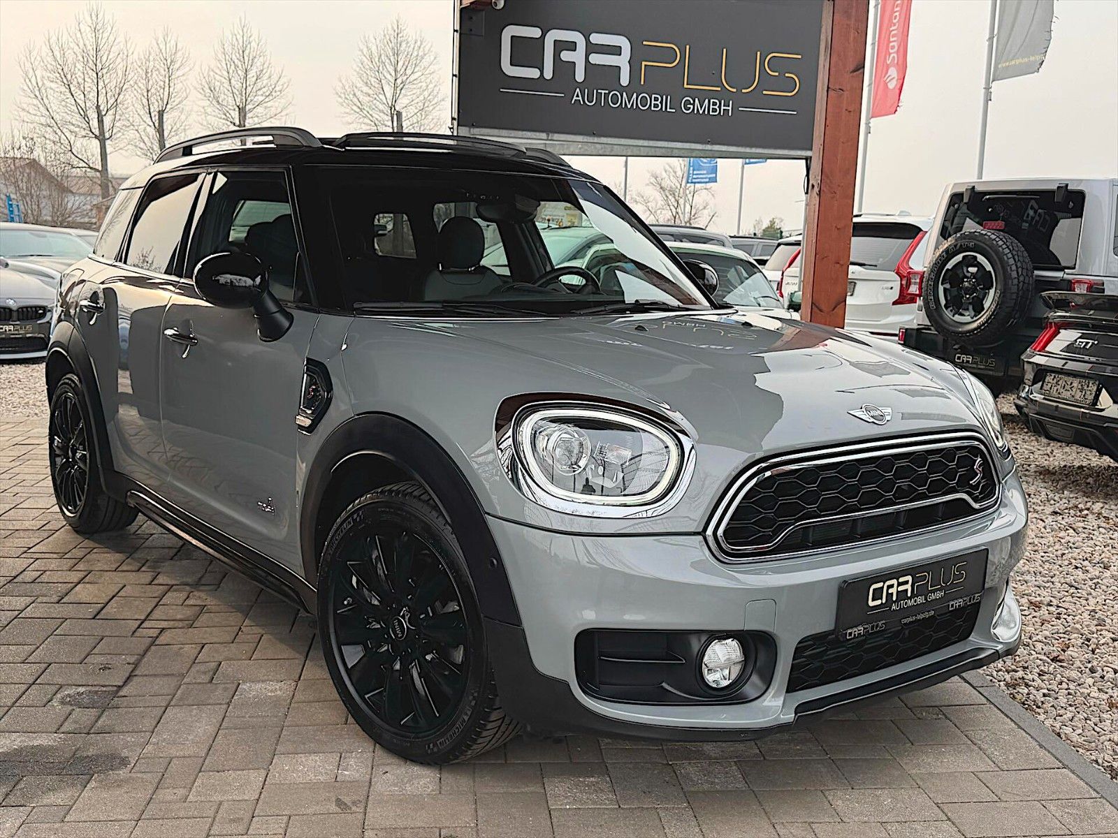 Fahrzeugabbildung MINI COOPER S Countryman Cooper S All4 *Pano*H&K*LED*