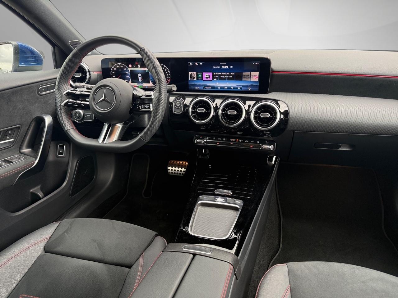 Mercedes-Benz A 250 e AMG Burmester AC-Laden Multibeam Kamera
