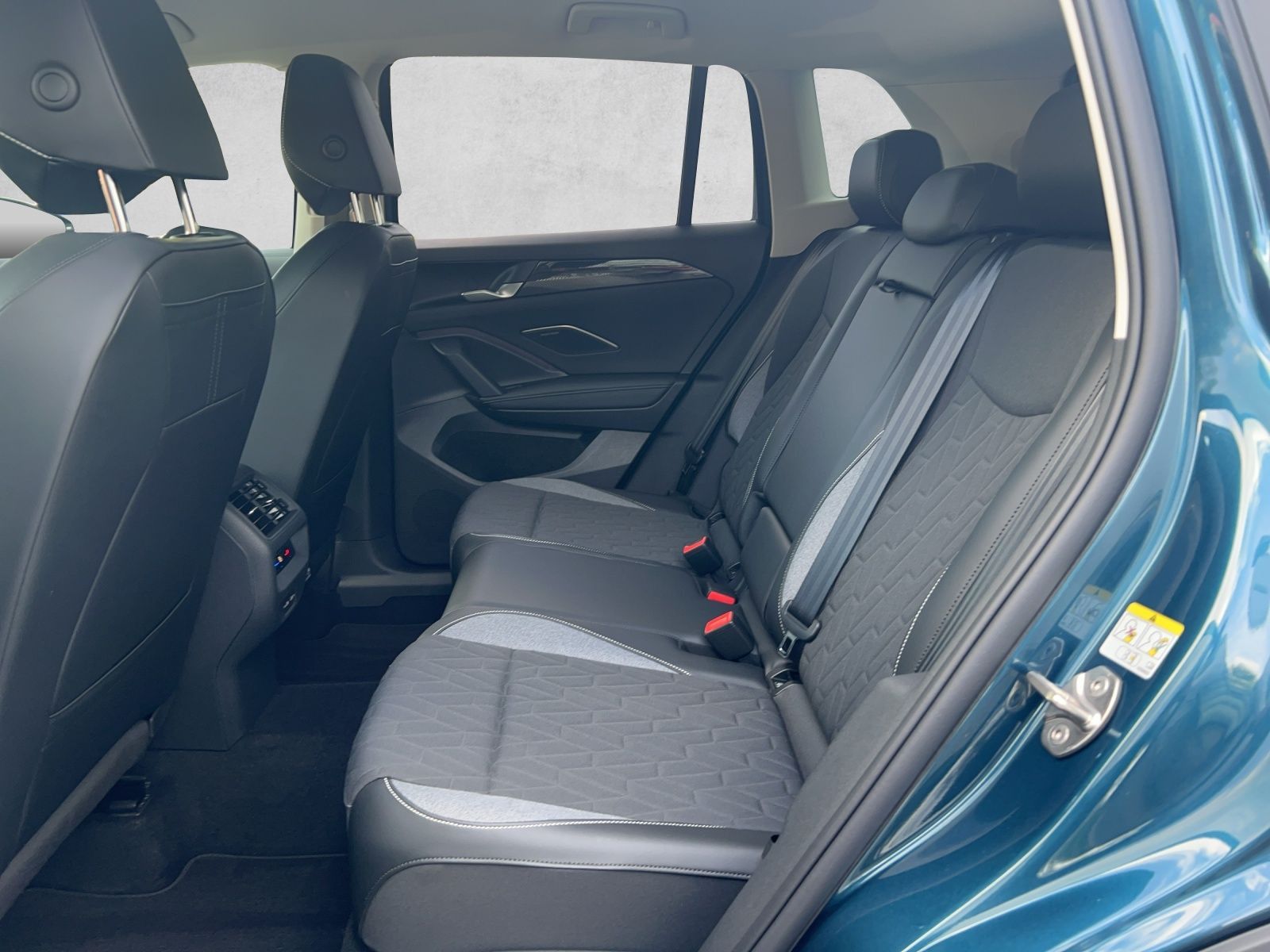 Tiguan Energy 1.5 eTSI DSG AHK*LED*Navi*ACC
