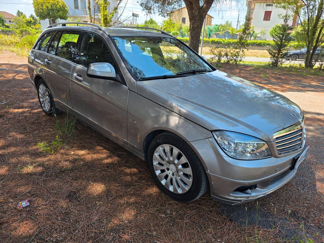Mercedes-Benz C220 2008 — photo 5