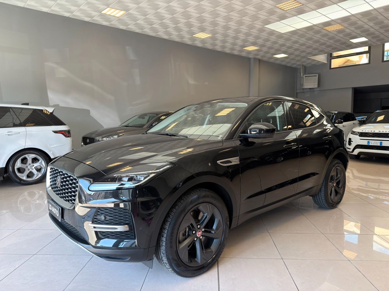 JAGUAR E-Pace