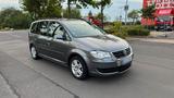 Volkswagen VW Touran 2.0 TDI 140ps - Volkswagen Touran mit Diesel-Antrieb: Ps 140