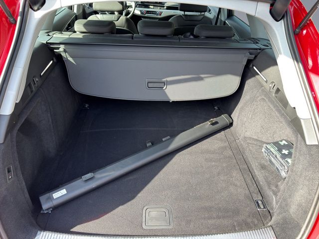 A4 Avant 40 quattro S line AHK, LED, App-Connect