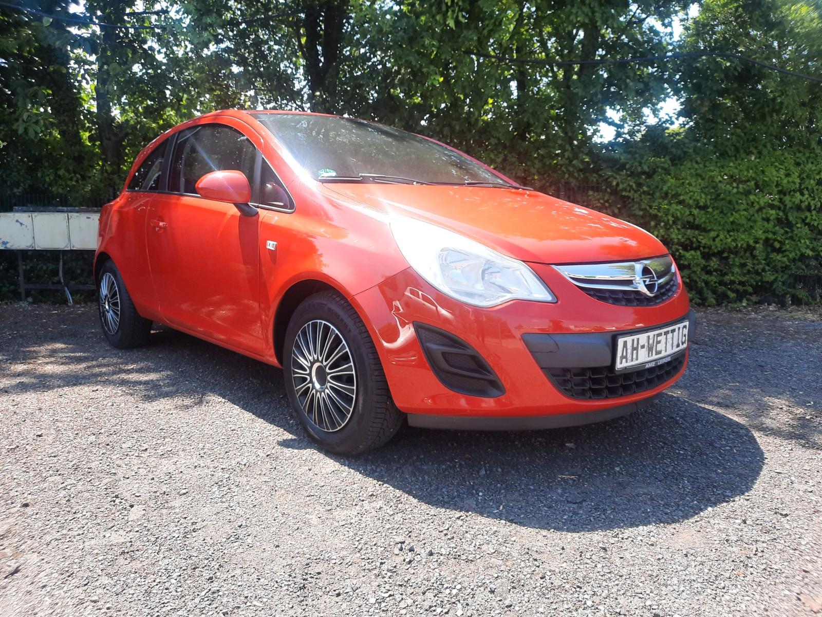 Opel Corsa D Edition /Automatik / Allwetterreifen