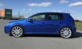Volkswagen Golf R32 DSG R32 Deep Blue Metallic - Volkswagen Golf: R32