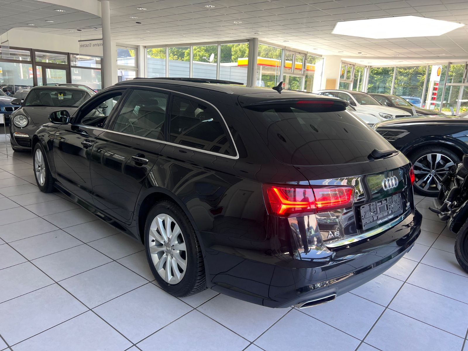 Fahrzeugabbildung Audi A6 Avant 3.0 TDI clean diesel quattro *PANO*HEAD