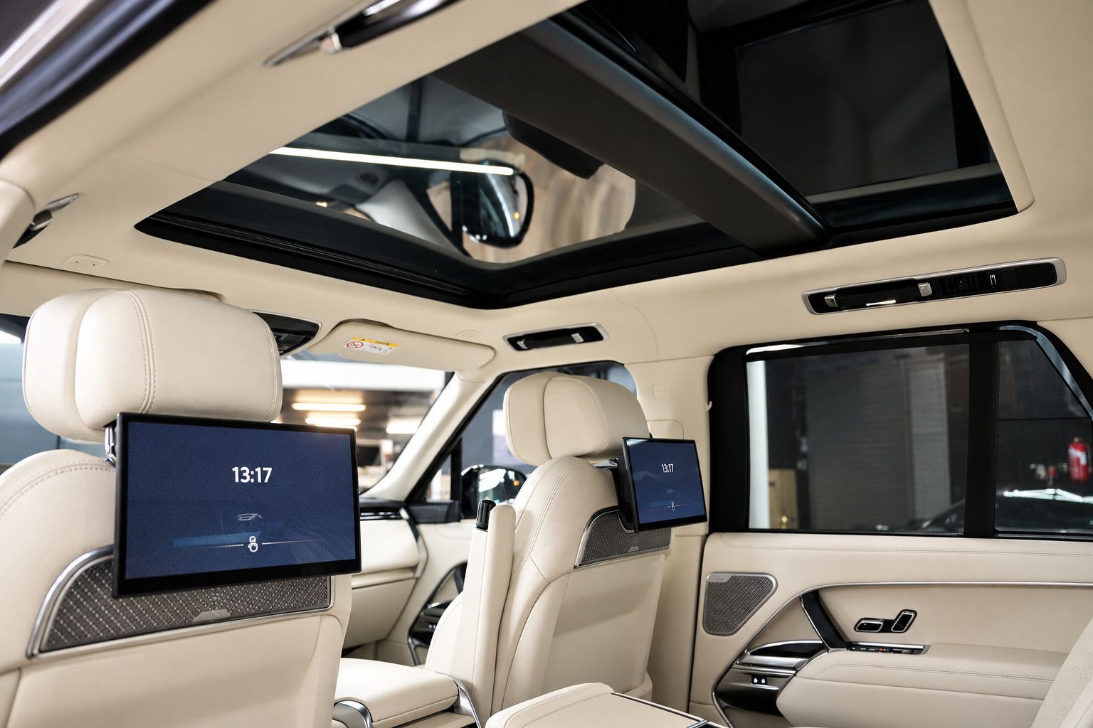 Fahrzeugabbildung Land Rover Range Rover P530 Autobiography *FondTV*Meridian*