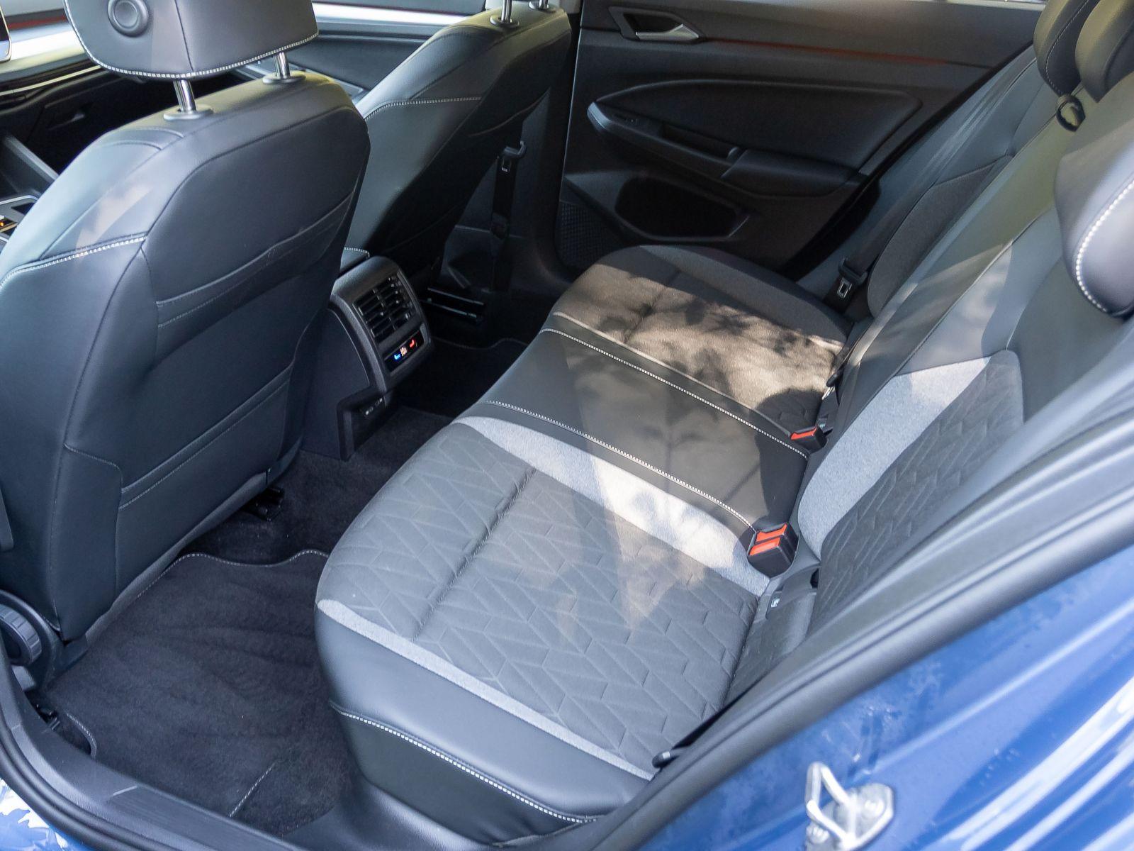 Volkswagen Golf VIII Goal 1.5 eTSI DSG Navi Matrix ACC AHK, миниатюра 18