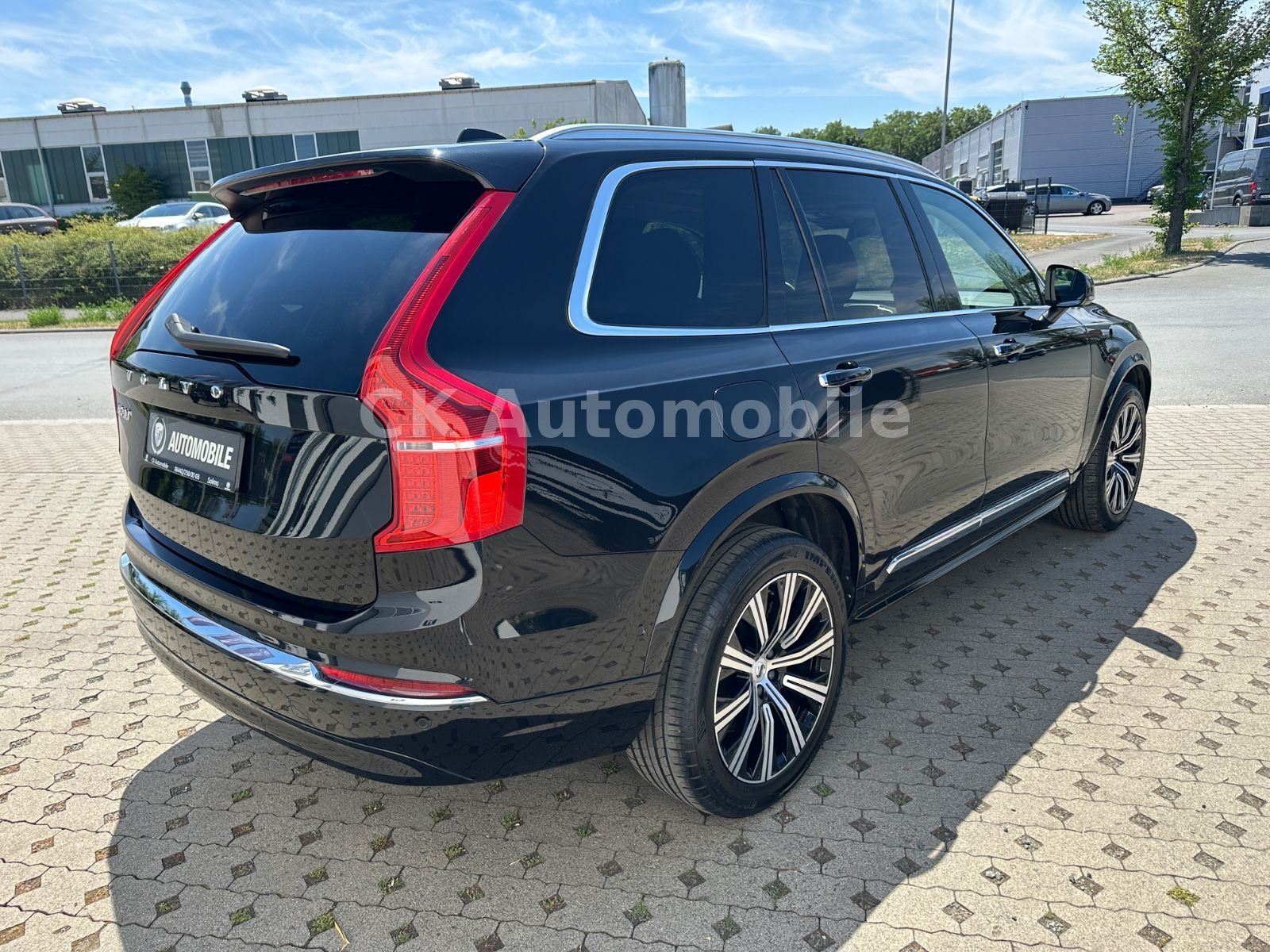 Fahrzeugabbildung Volvo XC90 B5 Plus Bright AWD 7Sitze/Navi/Pano/360°Kam