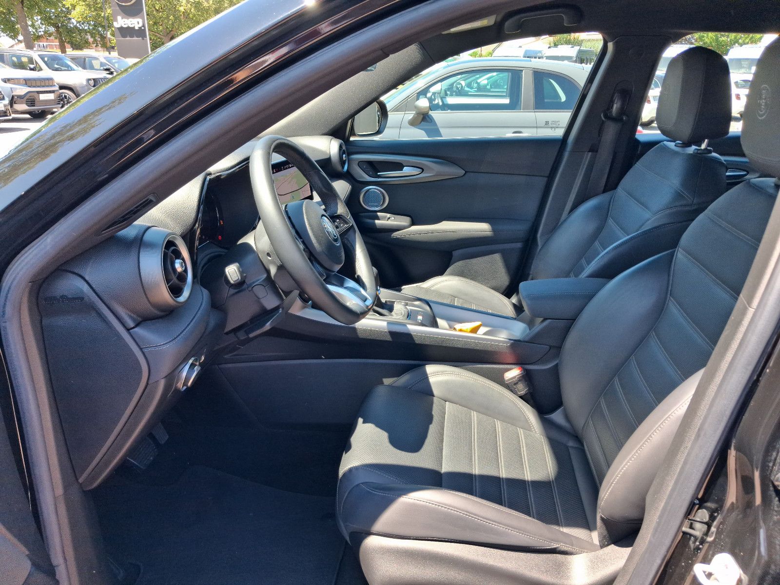 Fahrzeugabbildung Alfa Romeo Tonale Ti Hyrid 160PS